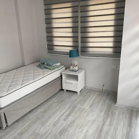 Fethiyede Muestakil Havuzlu Hotel *