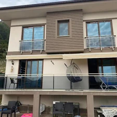 Fethiyede Muestakil Havuzlu Hotel